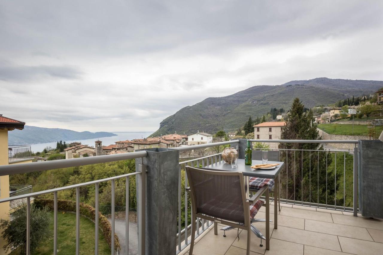 Residence La Villa Cuore Тиняле Екстериор снимка