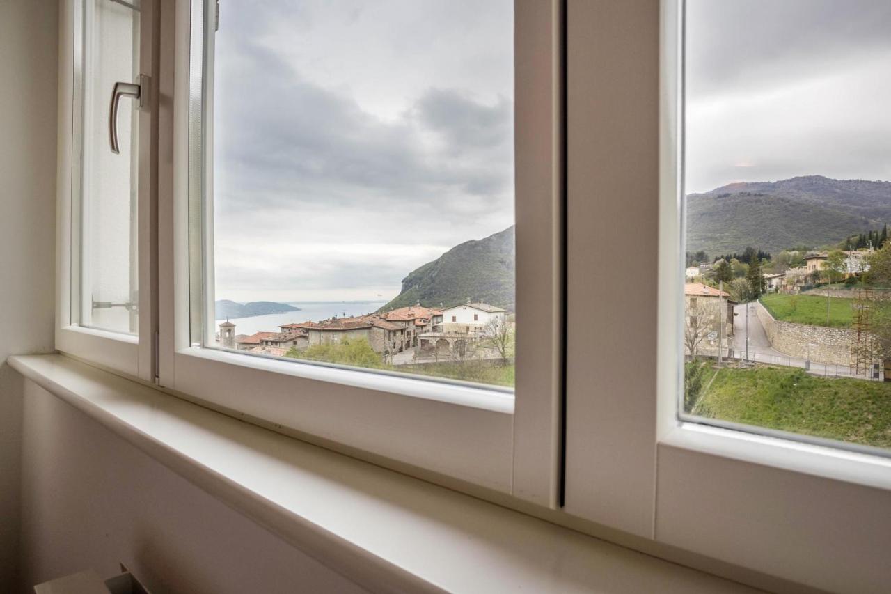 Residence La Villa Cuore Тиняле Екстериор снимка